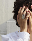 The Knuckle Ring