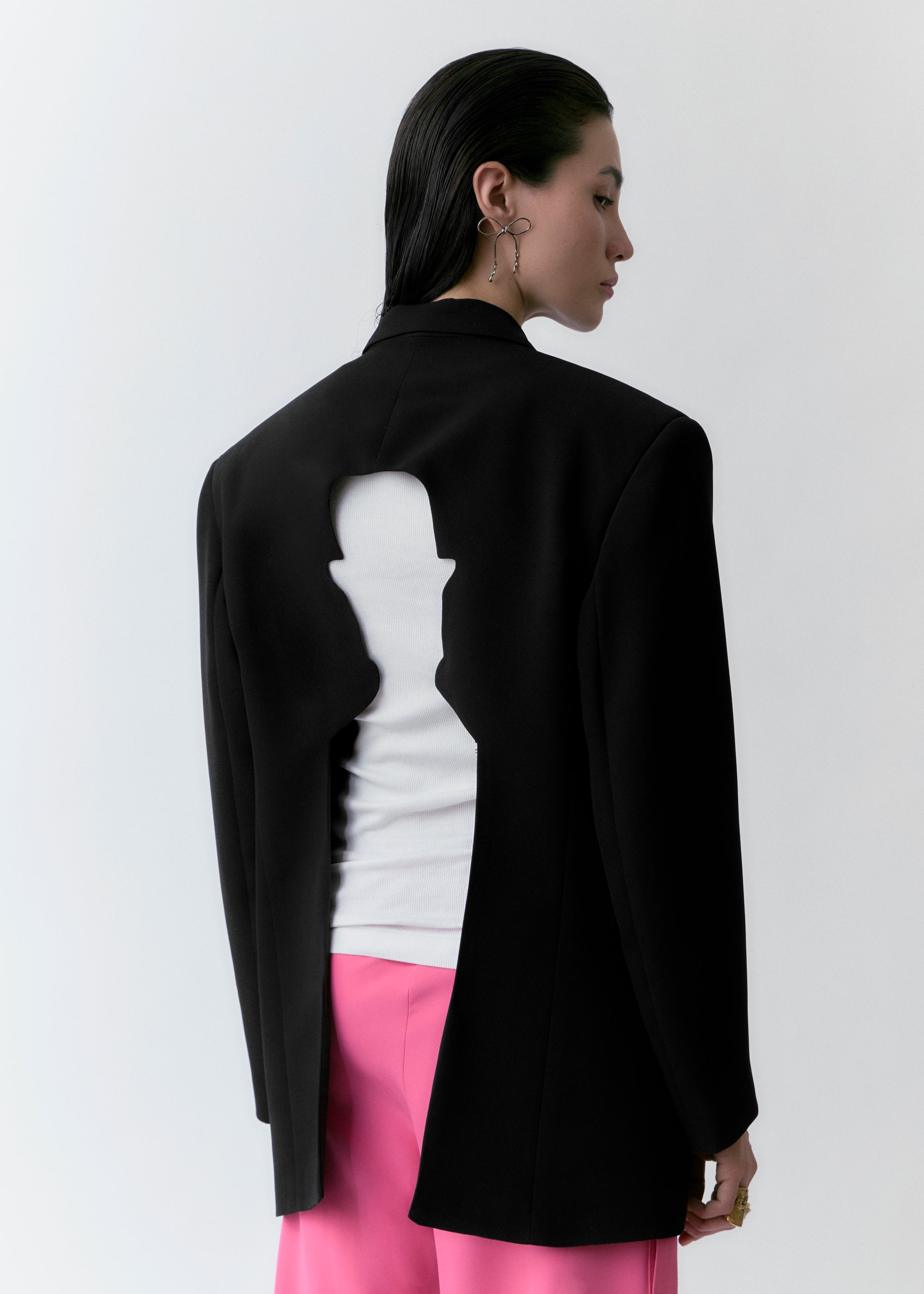 blazer oversized, blazer con hombreras, blazer con inspiración en René Magritte, arte, René Magritte, blazer para mujer, blazer para hombre, regalo para mujer, regalo para hombre, diseño mexicano, marca mexicana, hecho a mano, hecho en México